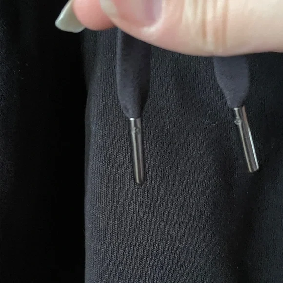 lululemon athletica Scuba high rise short 5” Black Women's Shorts - Picture 5 of 7